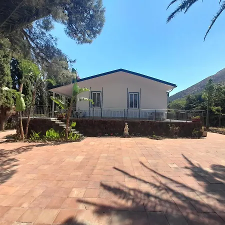 Vulcano: La Porta Delle Eolie Vulcano (Isola)